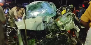 Kerala: Five medical students killed after car collides with bus