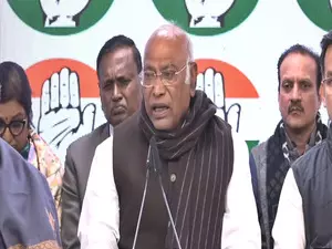 Apologise by midnight or resign from cabinet: Kharge to Amit Shah on  Ambedkar row