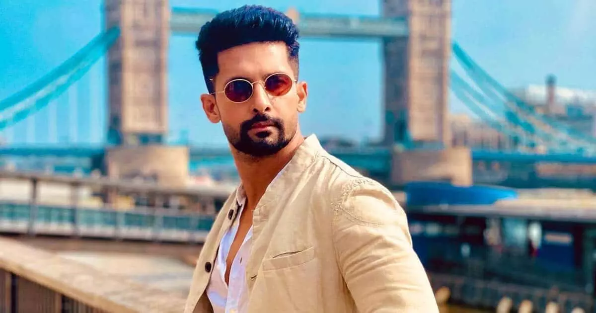 Ravi Dubey, who plays the role of Laxman in Ramayana, started his career with 500 rupees, today he is a shining star