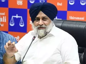 Sukhbir Badal seeks Presidents Police medal for officer who saved his life