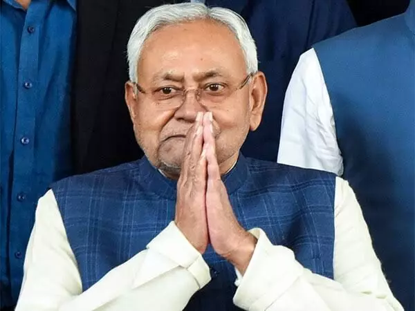 CM Nitish Kumar Reviews Development Projects in West Champaran, Highlights Bihar’s Transformation Since 2005