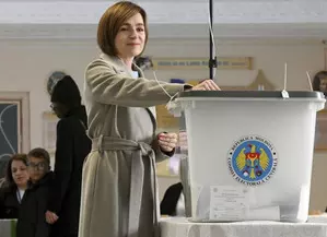 Maia Sandu sworn in as Moldovan president