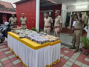 Rs 2.25 cr in cash, 1900 lottery tickets seized from lottery seller in Coimbatore