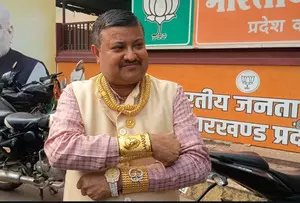 From labourer to transport company owner - this BJP leader is famous as Gold Man