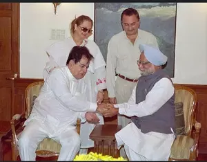 Saira Banu recalls when former PM Manmohan Singh personally welcomed  Dilip Kumar