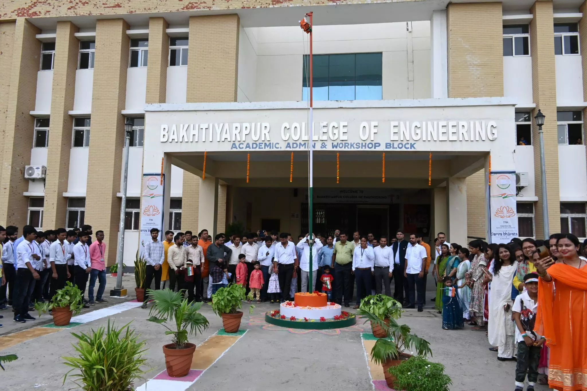 Bakhtiyarpur Engineering Students Present Solar Energy Research at International Conference