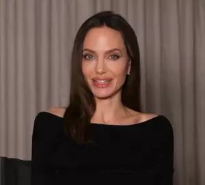 Angelina Jolie debuts bangs in first event since divorce proceedings wrap up