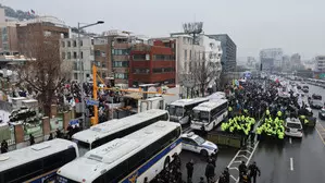 South Korea: Rallies for, against Yoons impeachment take place for 3rd day near presidential residence