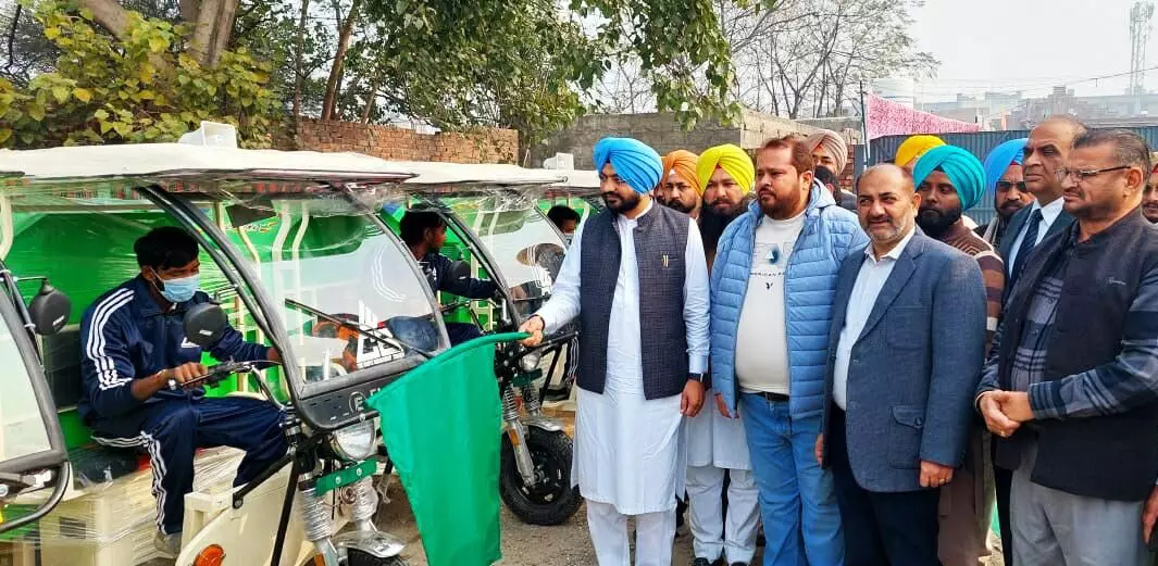 Punjab Takes a Green Leap: First Door-to-Door Garbage Collection Pilot Launched in Khanna