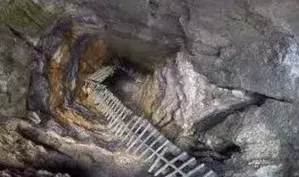 Assam: Operation to rescue labourers trapped in coal mine to continue overnight (Ld)