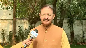 Congs focus on defeating BJP in Delhi, says Alvi after Chavans remark on Kejriwals victory