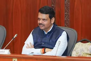 Fadnavis tells officials to focus on completion of infra projects within time limits