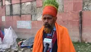 Anaaj wale baba: A unique attraction at the Prayagraj Mahakumbh