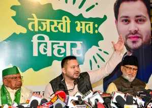 JD(U) leader Mangani Lal Mandal returns to RJD, Tejashwi says it’s ‘Ghar Wapsi’