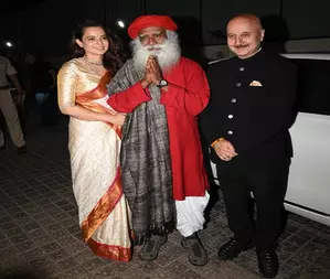 Sadhguru terms Kangana Ranaut’s Emergency as extraordinary