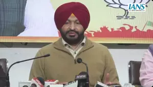 Like in Punjab, Kejriwal lying to Delhi women on monthly allowance: Ravneet Singh Bittu