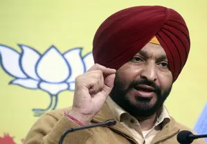 Manish Sisodias Rs 1.4cr loan linked to 2 Punjab MPs: Ravneet Singh Bittu