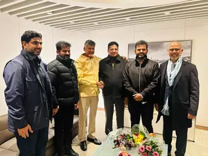 Telangana, Andhra Pradesh CMs meet at Zurich Airport