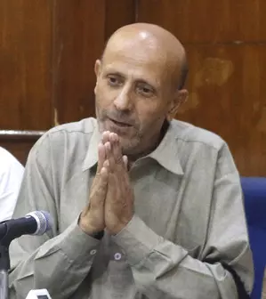 Delhi HC issues notice to NIA on Engineer Rashid’s bail plea