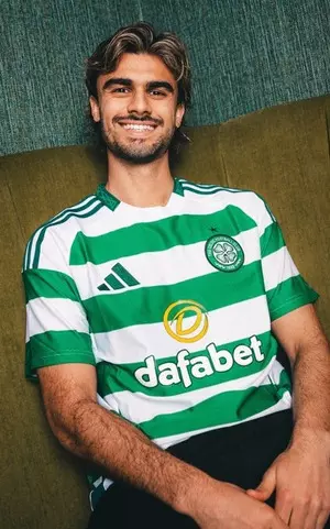 Portuguese winger Jota rejoins Celtic on five-and-a-half-year contract